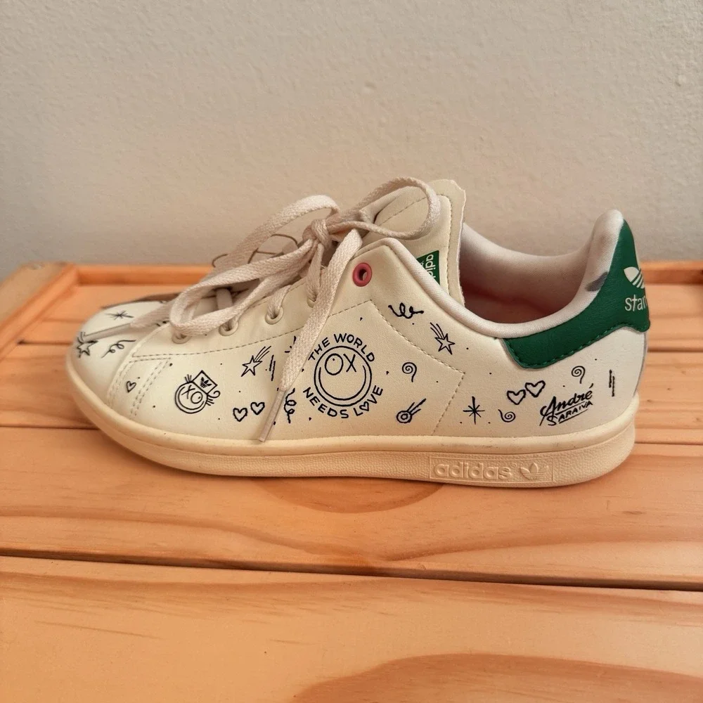 Kid's Size 2.5 Adidas Stan Smith x André‎ Saraiva 